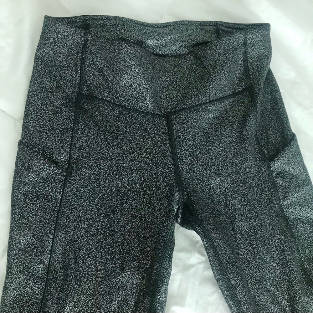 Lululemon leggings sz 2